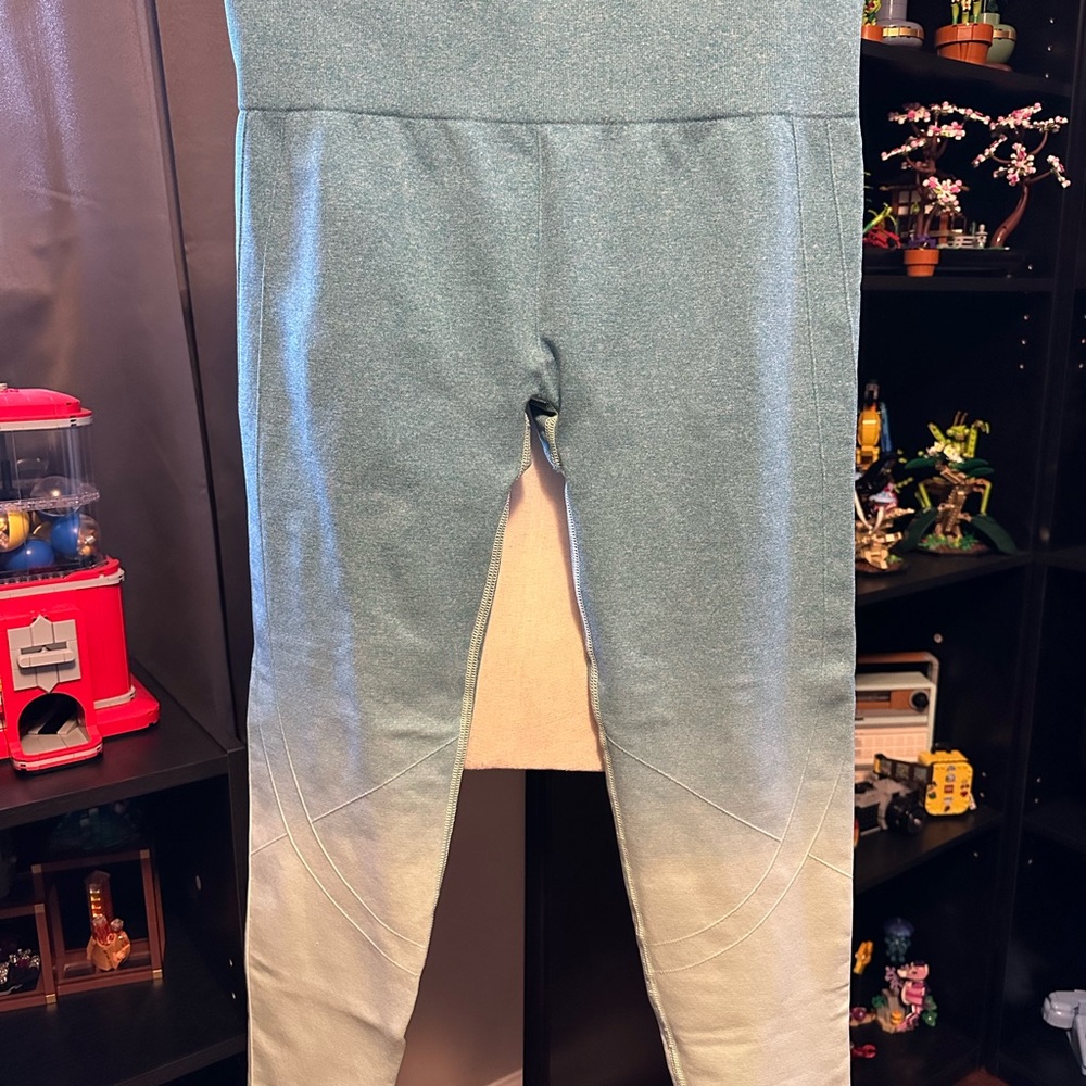 Tek Gear Ombre Blue Leggings